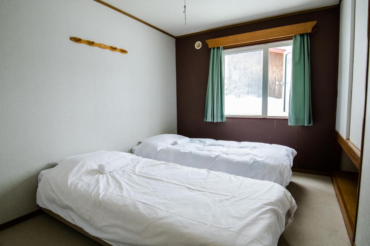 Absolute Niseko Lodge Ōmagari Esterno foto
